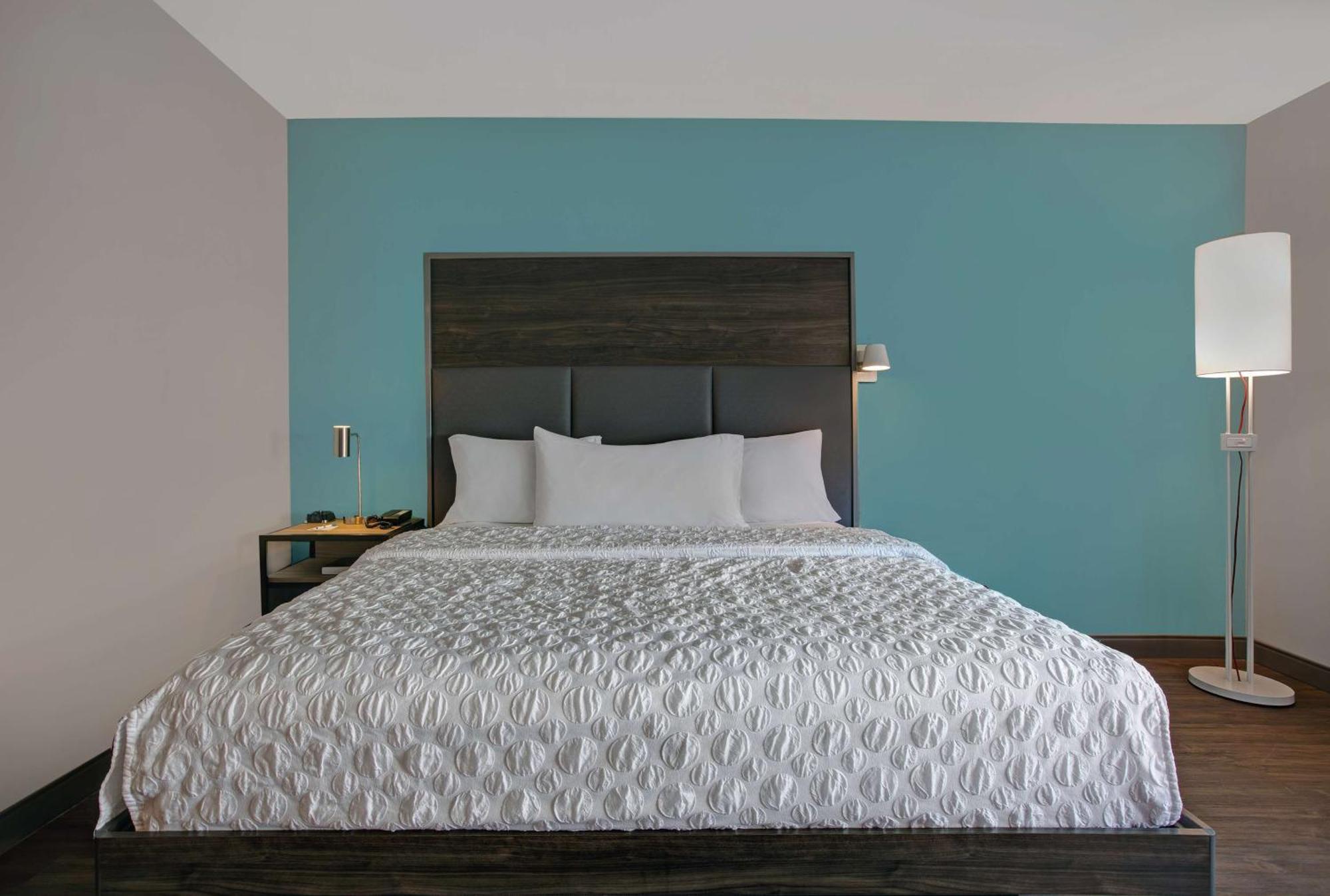 Tru By Hilton West Turkey Creek Hotel 3*